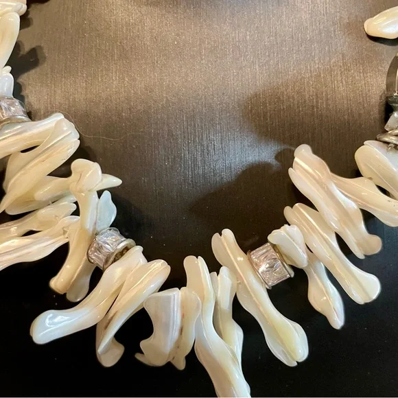 Rare OTAZU Design MOP and Crystal Necklace by Rodrigo Otazu, OOAK - Picture 4 of 11